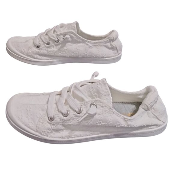Beneker Size 7 Sneakers Womens White Canvas Low Top Round Toe Adjustable Pull-On - Picture 6 of 12